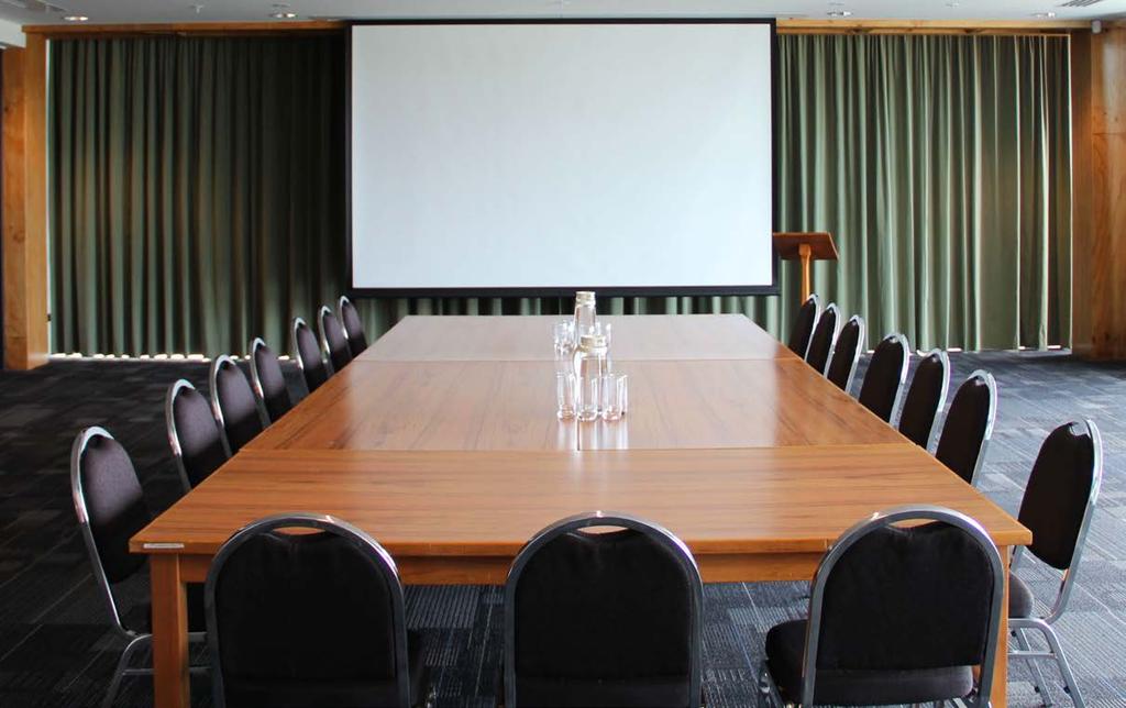 The rooms are flooded with natural light making them a lovely choice for daytime meetings, while block-out blinds in each room ensure that presentations are not compromised.