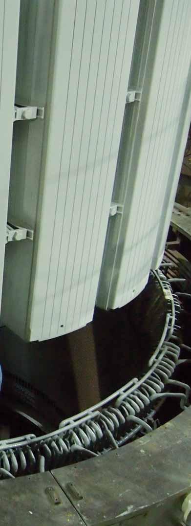 Centriranje rotora generatora pri spuštanju u stator Obnovljeni agregat Spuštanje rotora generatora Pripremanje nosa a turbinske brtve za ugradnju Končar INEM (zamjena sustava uzbude i regulacije