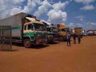 Parking Area for Custom Clearance on South Sudan side Arrival of International Bus To obtain an effective customs clearance system, construction of a gate and digitalized system shall be introduced
