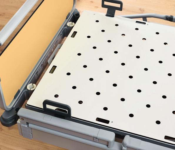 reprocessing. The mattress base can also be equipped with an X-ray-permeable HPL backrest (image 1).