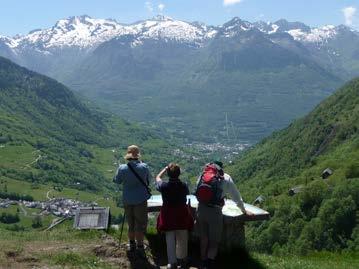 French Pyrenees : a walking and activity holiday, September 2013 A flexible itinerary to include 3 or 4 guided day walks, and two or three days of mountain activities during a 7 night stay in the