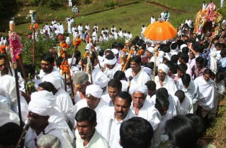 villages to worship Baduga goddess People observe 48 days fast and walk in religious processions, holding up a holy shaft which symbolizes the miracle of the presiding deity It is celebrated