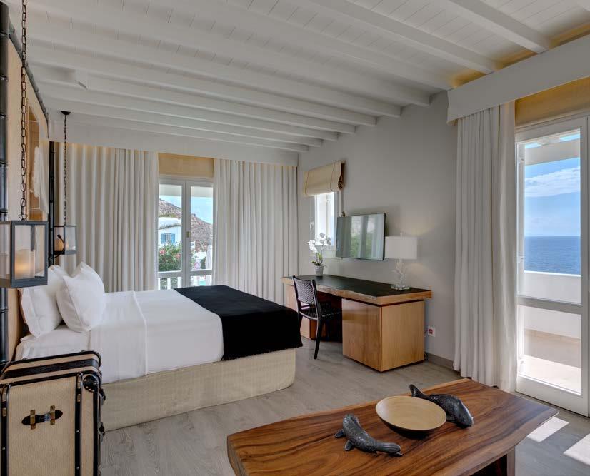 FAMILY SEAVIEW SUITE The Family Seaview Suite design concept is a contemporary luxury dιcor, maintaining the resort s world-class character while simultaneously providing a sophisticated feel with