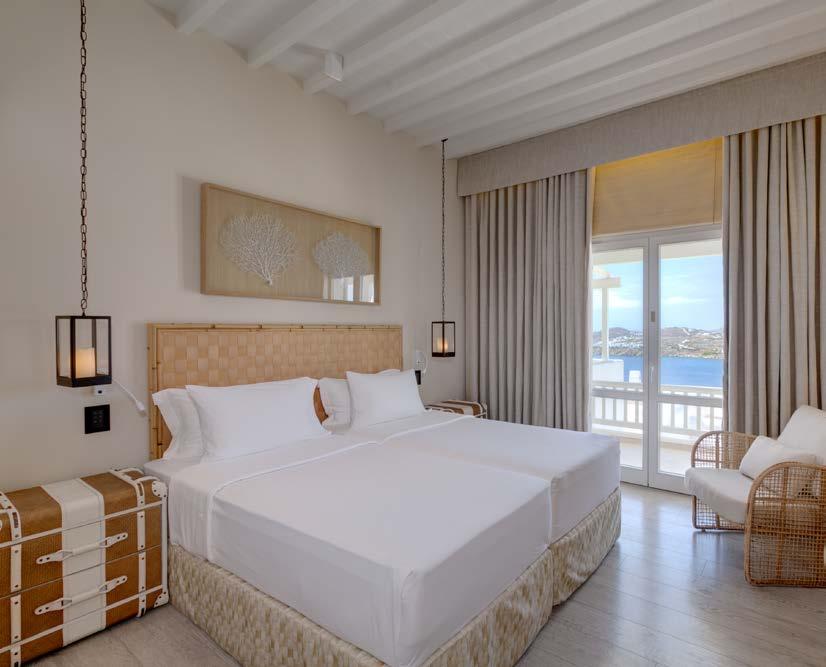 SUPERIOR ROOMS Elegant and modern in design, the Superior Room has been thoughtfully furnished with a Luxury Collection signature bed, complemented by light wood and soft hued accents.