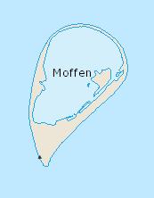 hit a continent. An interesting thought is that there were hardly any other people between M/S Nordstjernen and the North Pole at this time! Moffen is a lagoon slightly north of 80ºN latitude.