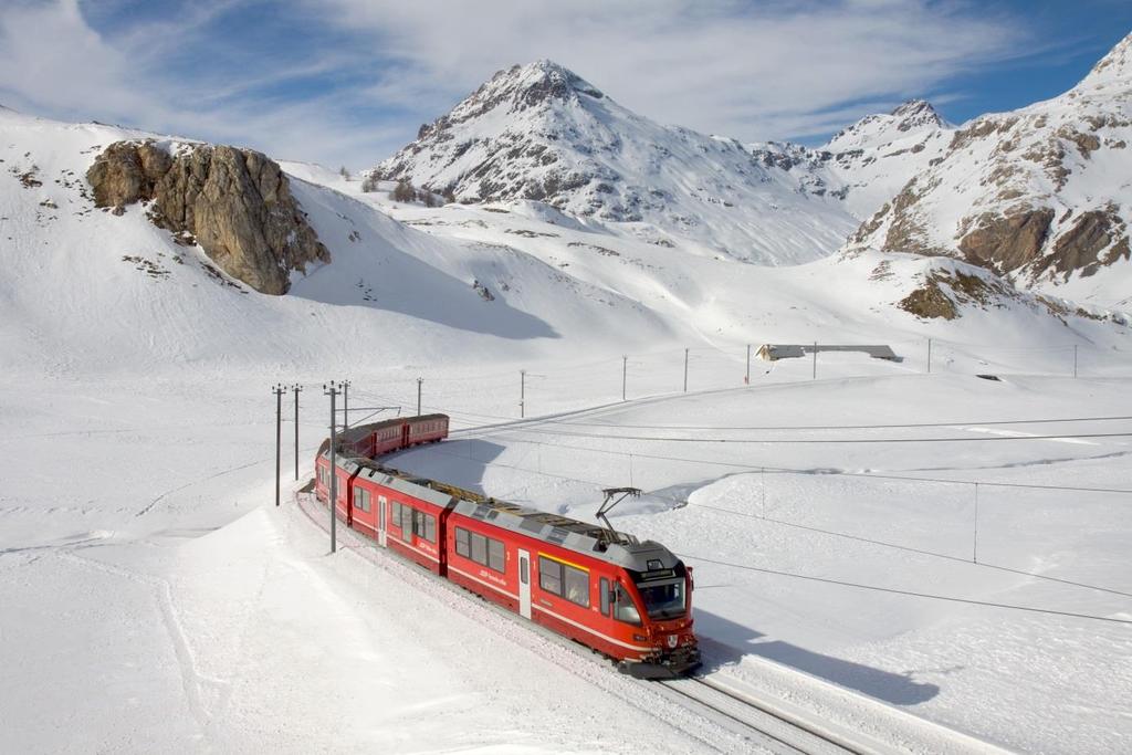 Grand Train Tour of Switzerland Interlaken Jungfraujoch GoldenPass Line Montreux Zermatt Glacier Express St.