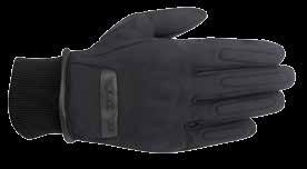 EVA padding reinforcements on knuckle, outer hand and palm provides strategic abrasion resistance and improved fit.
