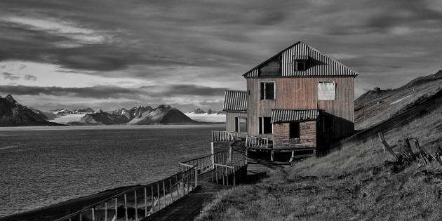 Svalbard was also impacted when Nybyen was set on fire in 1943. After the war, the miners moved back and into the newly built barracks.