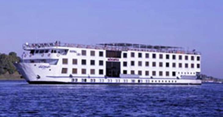 Per person in Double 300 $ Per person in Single 490 $ SAILING SCHEDULE 4 DAYS / 3 NIGHTS DAY 1 Aswan - Dam - Philae - Obliesk Pick up from your location in Aswan - transfer to your Nile Cruise -