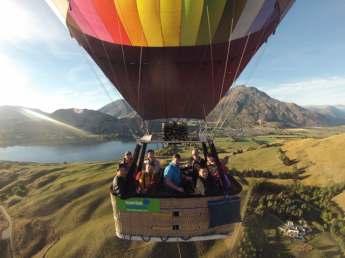 DAY 10 Hot Air Balloon Sunrise DAY 10: Hot Air Balloon Queenstown WAKE UP VERY EARLY AND EXPERIENCE THE SERENITY OF A SCENIC HOT AIR BALLOON OVER QUEENSTOWN.