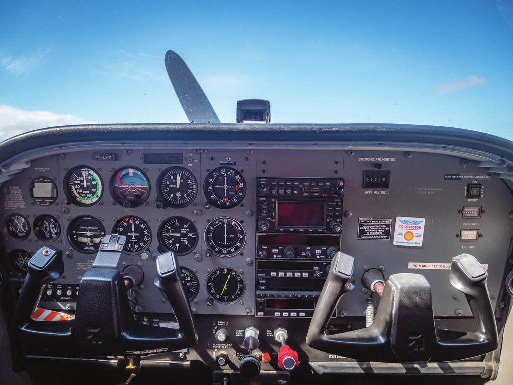 Garmin G1000 Avionics Maximum Take-Oﬀ