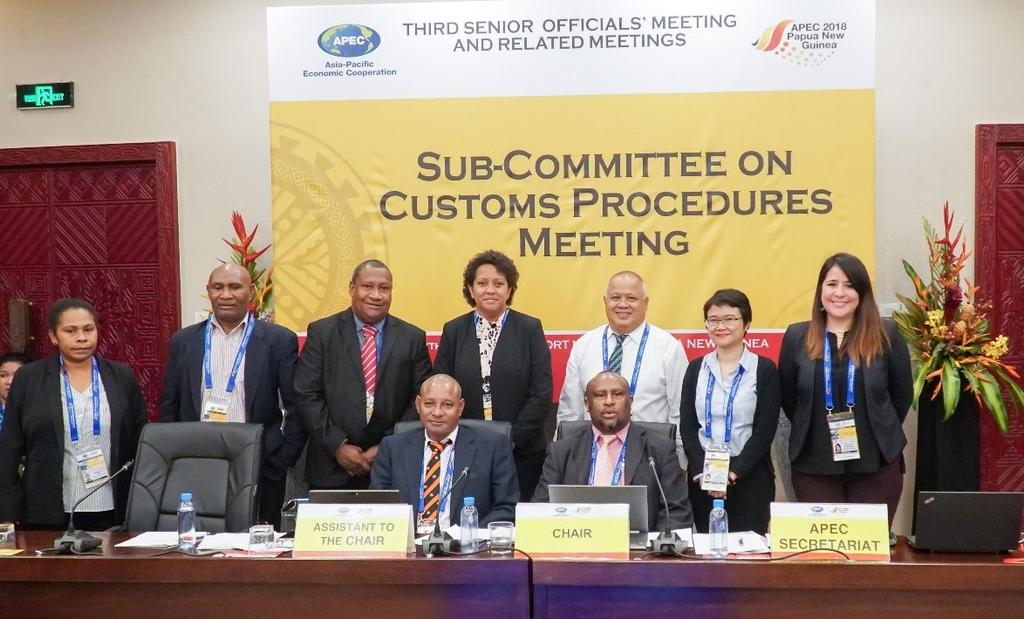 Third & fourth from left: OCO Trade & Revenue Management Adviser, Mrs. Laisiana Tugaga and Steering Committee Chairman, Mr.