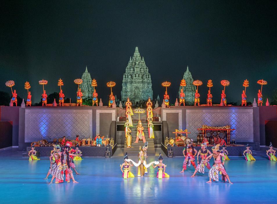 The Ramayana Ballet Performance is a beautiful after dinner show but our partner Smailing will be happy to create a tailor made dinner event programme with cultural dances incorporated.