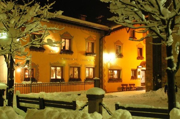 CAVALLINO D ORO THE SKI SAFARI -BASE HOTEL - FIRST, SECOND & LAST NIGHT BEAUTIFUL HOTEL IN CHARMING TOWN The Cavallino d'oro is a lovely hotel where we could not have been looked after any