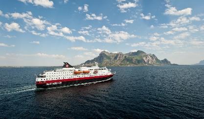 HURTIGRUTEN FROM HARSTAD SVOLVAER DURATION: 08:30 18:30 ARCTIC NORWAY Since 1893 the Hurtigruten ships been very well-known in the northern coast of Norway.