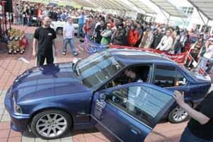 The event was met with a high interest among autotuning fans, who presented more than 300 modified cars.