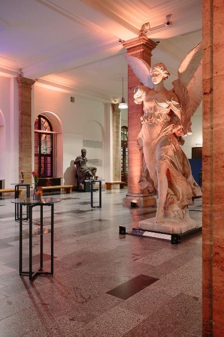 photos: Andreas Bohlender location The Foyer of the Deutsches Historisches Museum, which is
