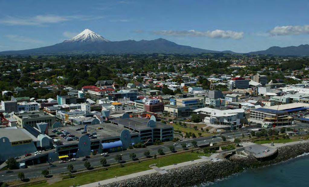 Welcome to New Plymouth Dominated by the iconic peak of Mt Taranaki, this region promises unspoilt scenery, iron sand beaches, a warm climate and stunning gardens and parks.