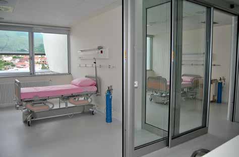 GLAS ZDRAVLJA Klinika za onkologiju opremljena je sa dva suvremena linearna akceleratora, proizvođača Varian i jednim CT simulatorom.