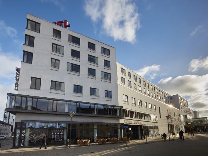 4.1.8 Cabinn Hotel Aalborg** (Recommended for referee course-participants) CABINN Aalborg Hotel is situated in Aalborg s
