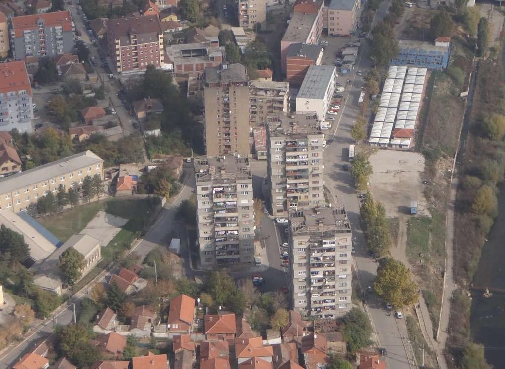 In the north, a number of violent incidents took place, the most serious one being the explosion in the Three Towers area of north Mitrovicë/a on 8 April, which killed a Kosovo Albanian male.