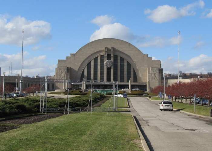 Cincinnati Union Terminal History Tim Nixon In the early years of the 20 th century, Cincinnati was a major center of rail traffic in the United States the third largest rail hub in the country after
