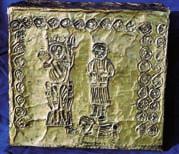 Škrinja Sv. Šimuna iz 14. st. i dječji rad (14 god.) Škrinja je izrazito svjetovnog značenja, a samo je djelomično služila u religiozne svrhe.