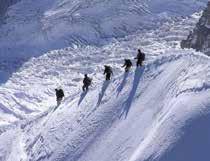 Mountaineering: This is a technical and more strenuous activity for mountaineers who wish to walk beyond the shore radius in order to reach higher grounds and viewpoints.