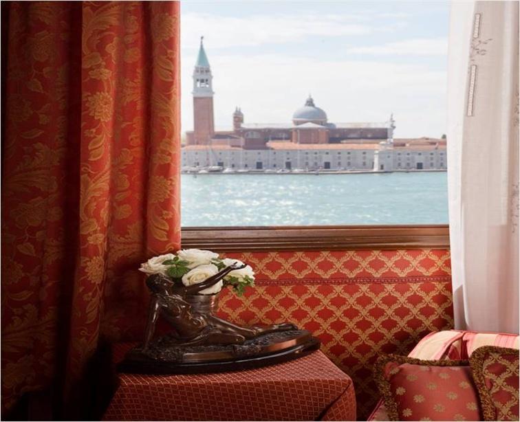 DAY 2Arrive in Venice, Private Transfer to your Hotel and Gourmet Tasting Dinner After waking up refreshed in your cabin, enjoy a wonderfully lavish breakfast in