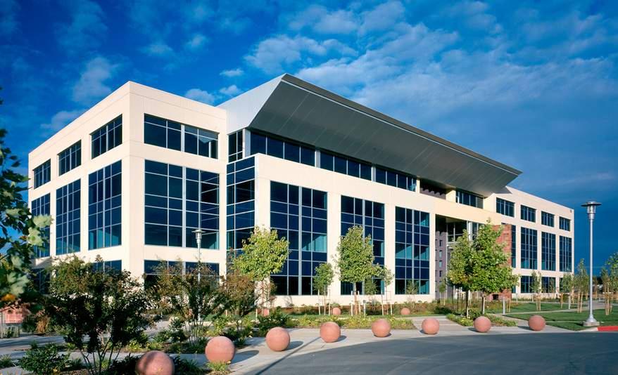 CROWN CORPORATE CENTER, CA ±,5 SF AVAILABLE 850 GATEWAY OAKS DRIVE, CA