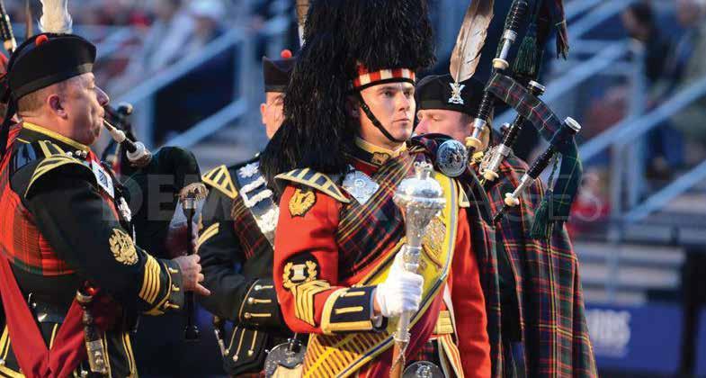 EXCLUSIVE TO KINGS PICK-UP & RETURN FULLY INCLUSIVE TOUR MANAGER SMALL GROUP TOUR RELAXED PACE The Royl Edinburgh MILITARY TATTOO 3 SYDNEY 4 DAYS, 17 TO 0 OCTOBER 019 DAY 1 PERTH TO SYDNEY IFM / D