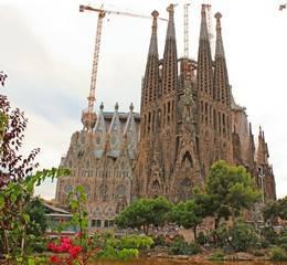 still unfinished gem of modernism architecture was begun in 1882 and the final completion is planned for 2026, the 100th anniversary of the death of Antoní Gaudí.