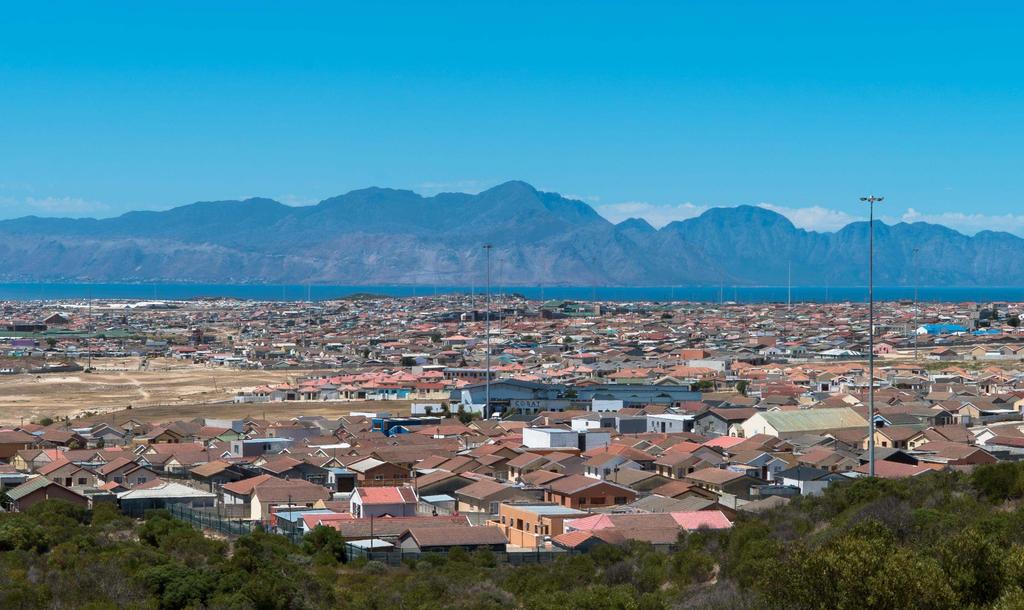 Arrive at Cape Town airport, meet our driver and be taken to a backpacker hostel in the beach-side suburb of Muizenberg.