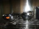 56 20 x STAINLESS STEEL MIXING BOWLS &