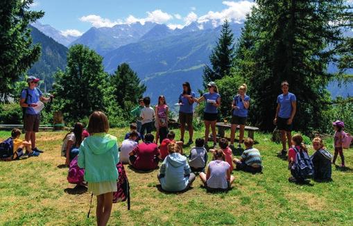 Jezični ili avanturistički kamp u Švicarskoj Dob: 3 5; 6 14; 15+ godina : kampus Nastava: 20 sati/tjed., engleski ili francuski Putuje se: nedjelja - subota Održava se: 1. srpnja 11.
