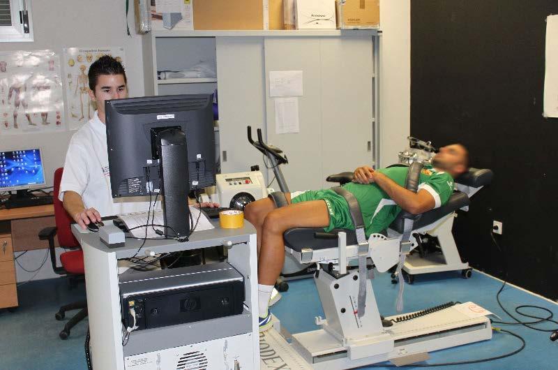 anthropometric and injury prevention assessment tests carried out by experts from the Sports Research Center of the Miguel