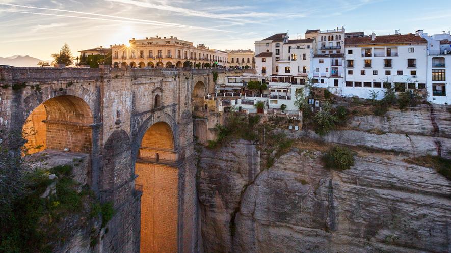 Countries Of The World: Spain By National Geographic Kids, adapted by Newsela staff on 04.25.18 Word Count 677 Level 830L Image 1. The Puento Nuevo in Ronda, Spain.