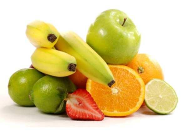 1. UVOD Voće (Slika 1.) podrazumijeva plodove ili sjemenke najčešće višegodišnjih stabala ili grmova. Vrlo je važna i neizostavna komponenta u svakodnevnoj zdravoj prehrani.