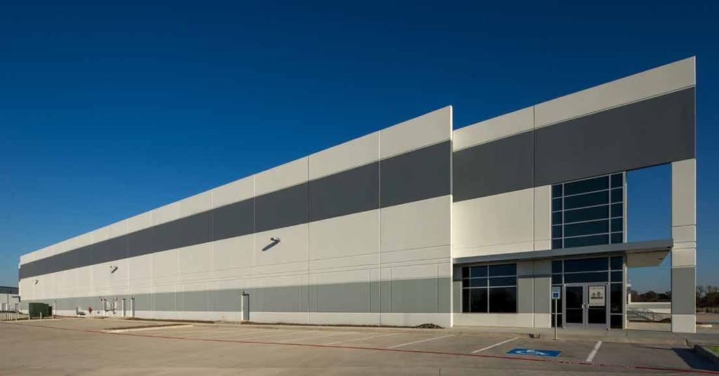 Gateway Southwest Industrial Park is a new 525,800 square foot, three-building industrial business park under development by Conor Commercial Real Estate and USAA Real Estate Company.