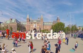 Day- 0 Arrival in Amsterdam v Upon arrival your unforgettable holiday starts.