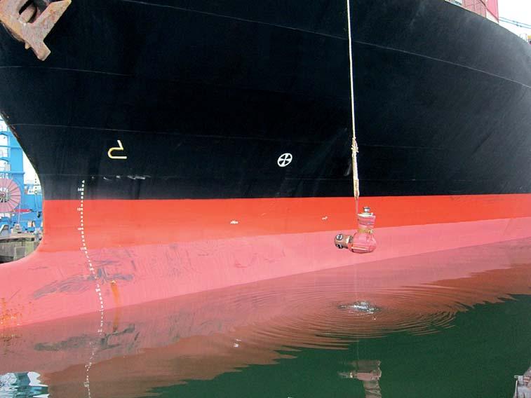 Rapid underwater bow thruster removal avoids drydocking AHydrex diver/technician team mobilized to Tacoma, Washington, U.S.A. last month to remove the bow thruster of a 294-meter container vessel.