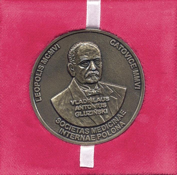 the first time awarded the nephrologists from different parts of the world for their pioneering