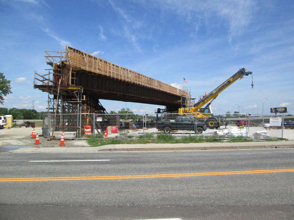 SUPERSTRUCTURE IN THE BSA EAST SHORE EXPRESSWAY BRIDGE (McCORMICK