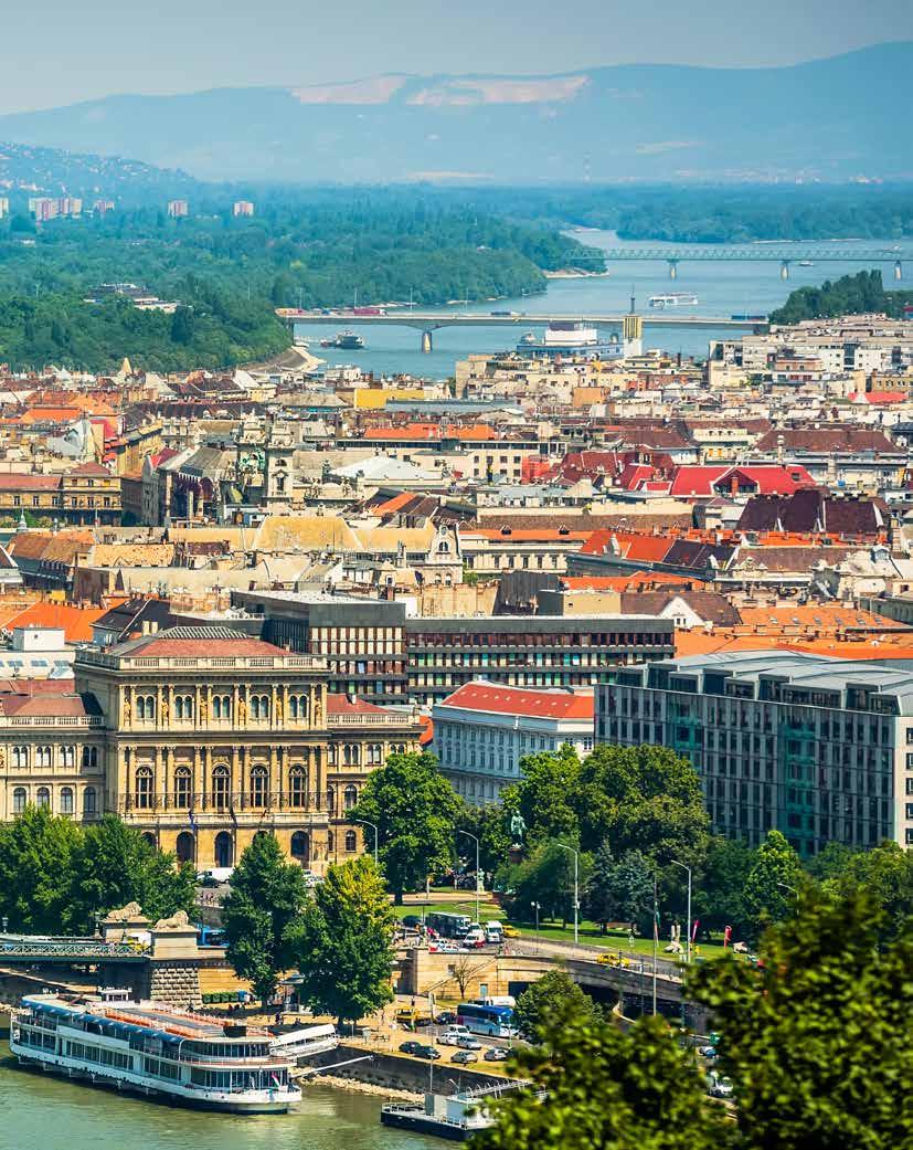 DISCOVERING THE DANUBE A Luxury River Cruise Experience from Prague to Budapest September 3-13, 2019 Day 1 Fly to Prague Depart the United States for the start of an incredible