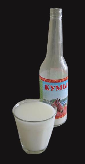 U Mongoliji je kumis ili airag nacionalno fermentirano mlijeku velikog socijalnog značenja s godišnjom potrošnjom od 50 L/stanovniku. Godišnje Mongolija proizvede oko 13,5 milijuna litara airaga.