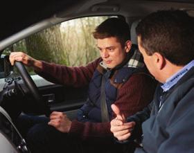HALF DAY EXPERIENCE Develop your driving skills and gain a greater understanding of vehicle control, obstacle