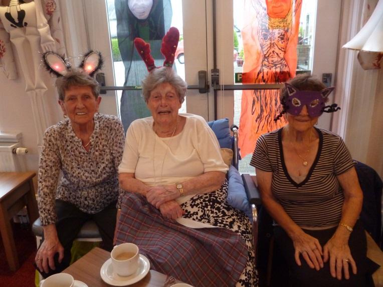 page 4 Hallowe en Party Residents enjoyed a fun filled