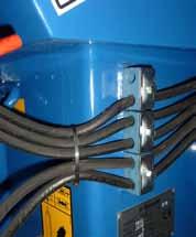 Hydraulic hose protection The hydraulic hoses are securely clamped into place to protect them from excessive movement during operation.