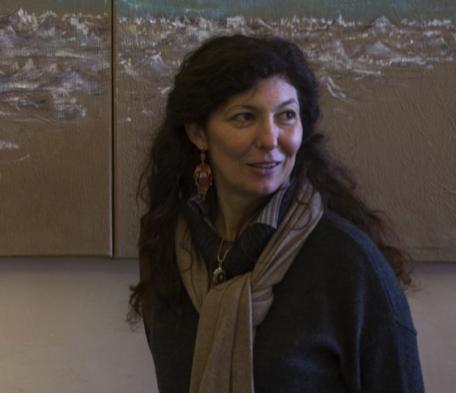 Information about the artist Paola Folicaldi Suh With the exhibition Fortitudo, Italian painter Paola Folicaldi Suh brings new life to the dramatic history of Sir Ernest Shackleton s expedition to