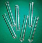 00 Cuvettes Threaded borosilicate glass furnished with with deep form cap to facilitate handling and sealing after autoclaving. Tubes have white spot for marking. 2 sizes 982525 25 x 150 48/box $145.